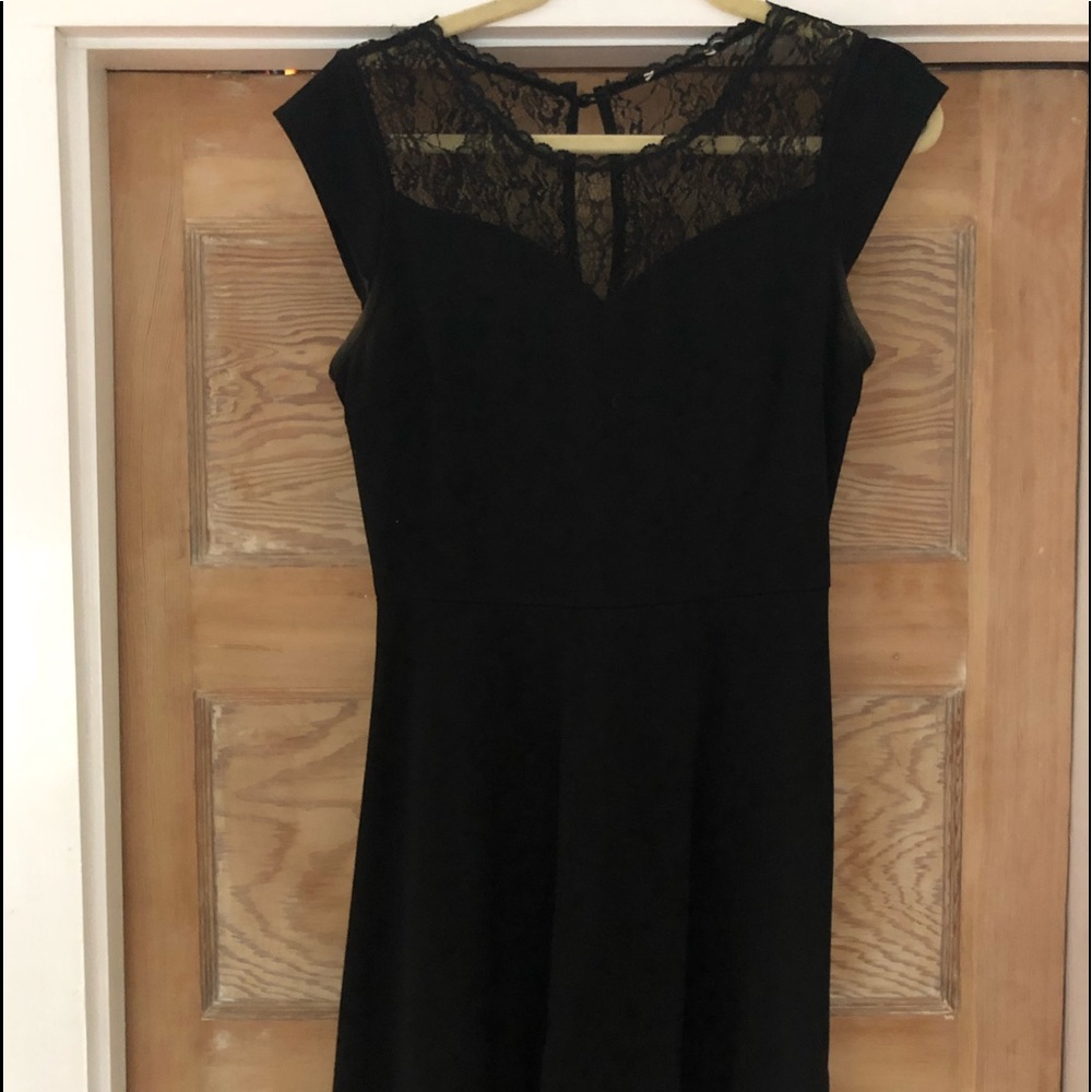 Black lace dress